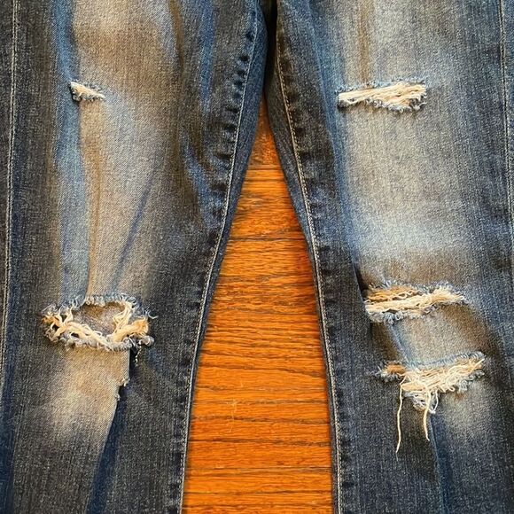 Joe’s Jeans Distressed Keagan Jeans - Picture 4 of 9